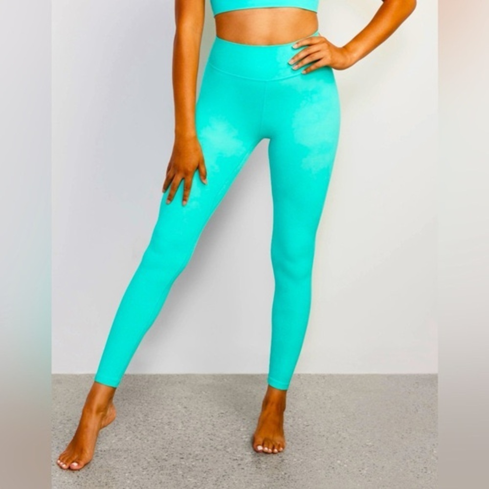NWT Stori Perseverance Tight - Picture 3 of 9
